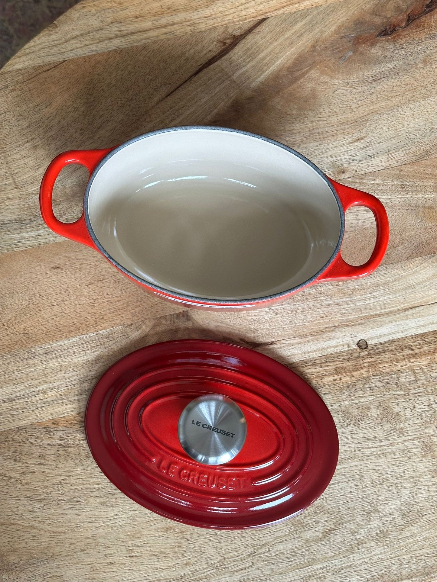 Le Creuset gietijzeren braadpan 17 cm – Cerise (ovaal)